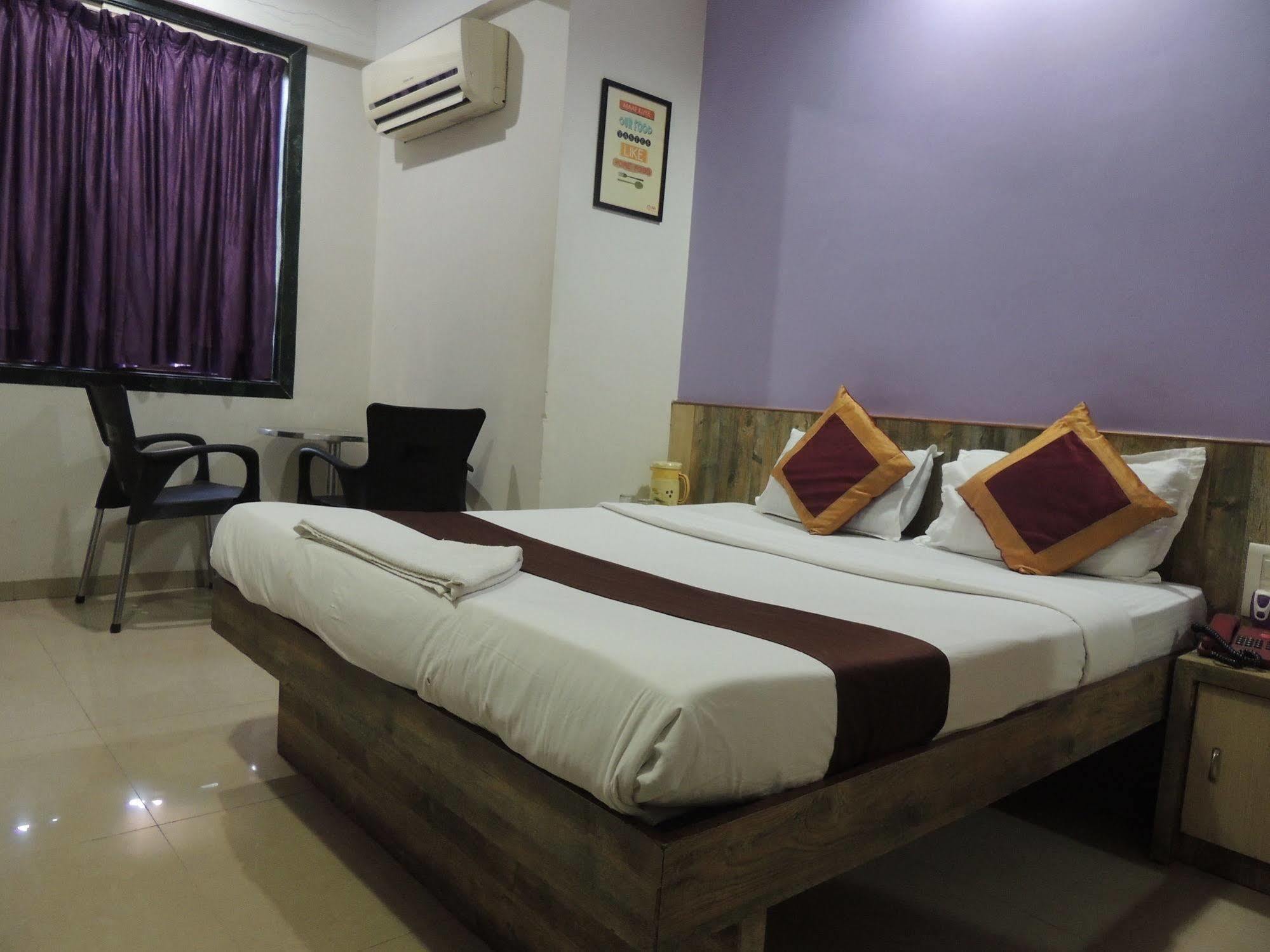 Fabhotel Galaxy Suite Bombay Esterno foto