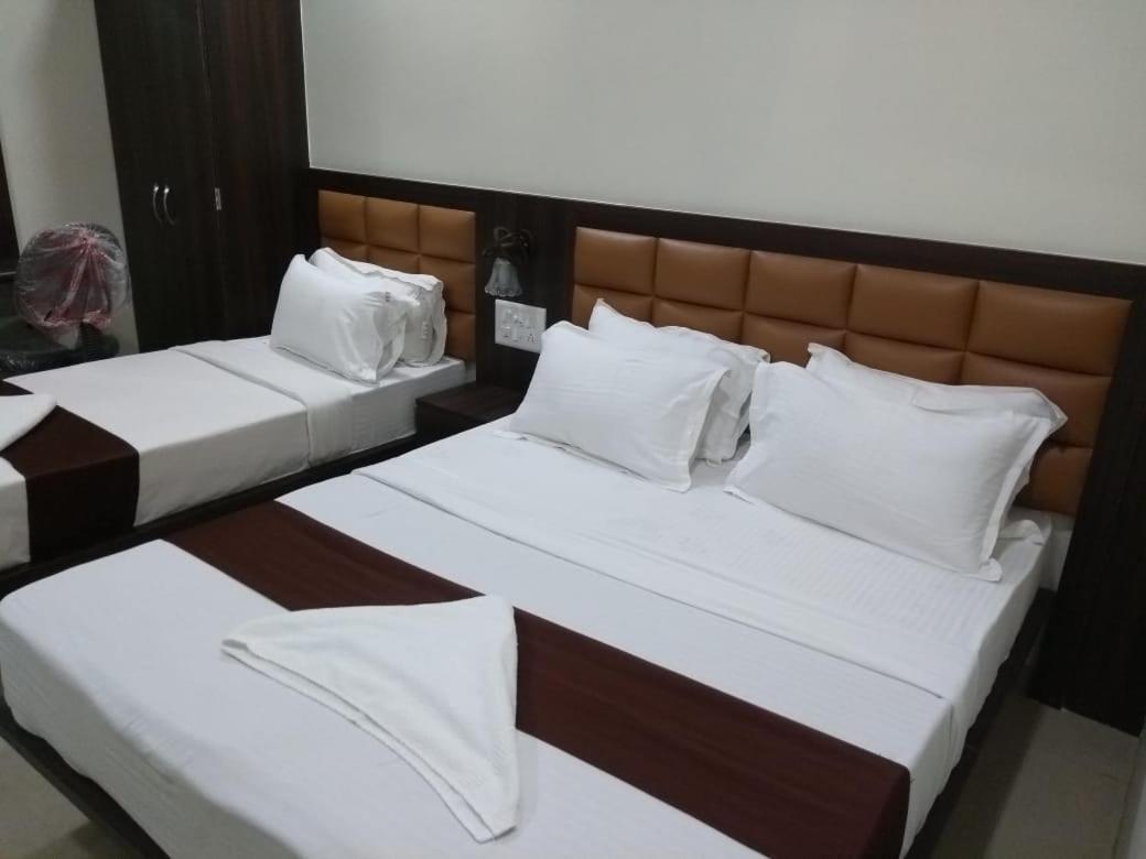 Fabhotel Galaxy Suite Bombay Esterno foto