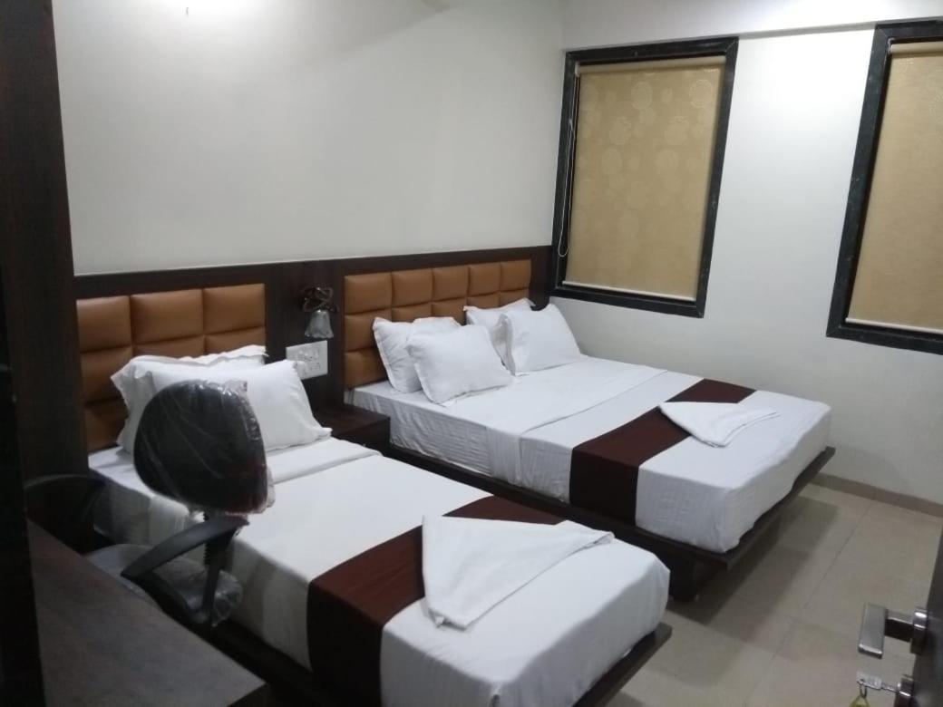 Fabhotel Galaxy Suite Bombay Esterno foto